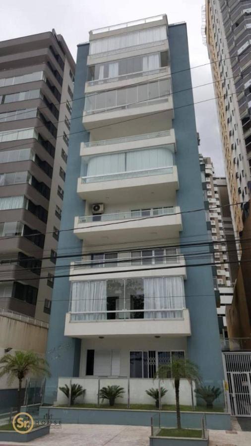 Pe Na Areia, Beira Mar, *
